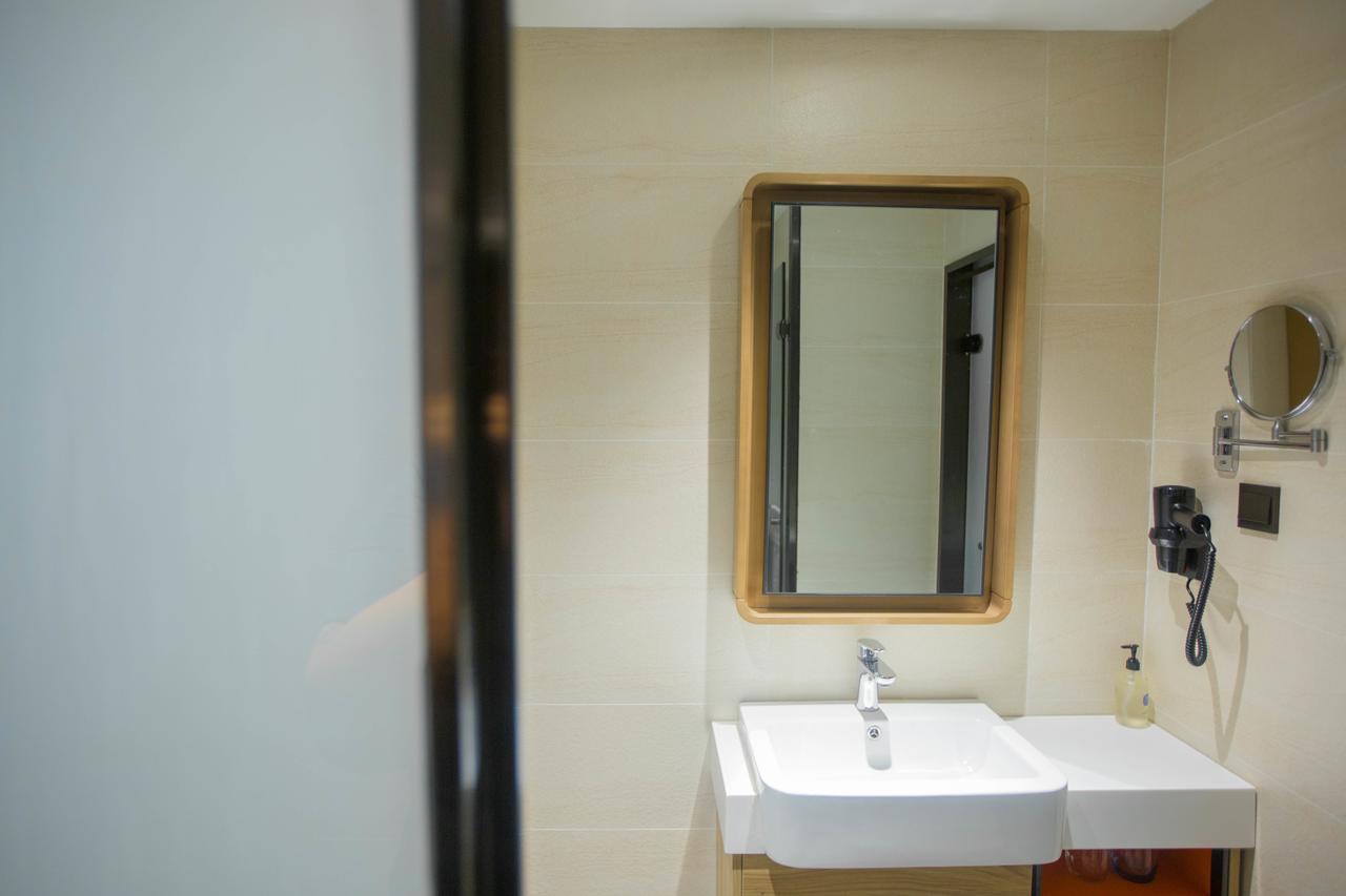 Hanting Premium Hotel Shanghai Plaza 66 Luaran gambar